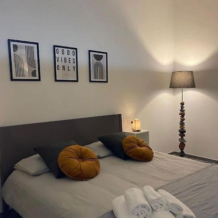 نابولي Maison Silvia المظهر الخارجي الصورة