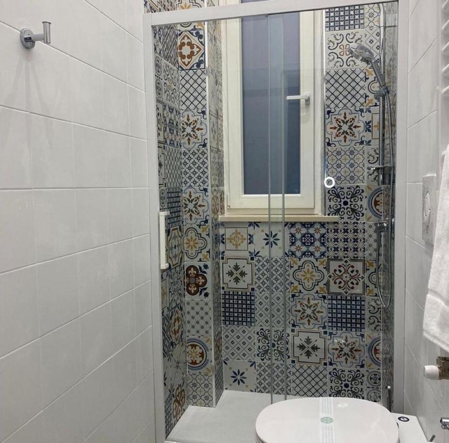نابولي Maison Silvia المظهر الخارجي الصورة