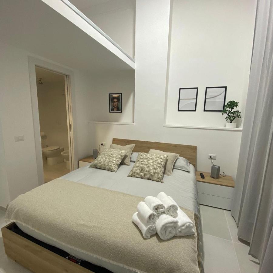 نابولي Maison Silvia المظهر الخارجي الصورة
